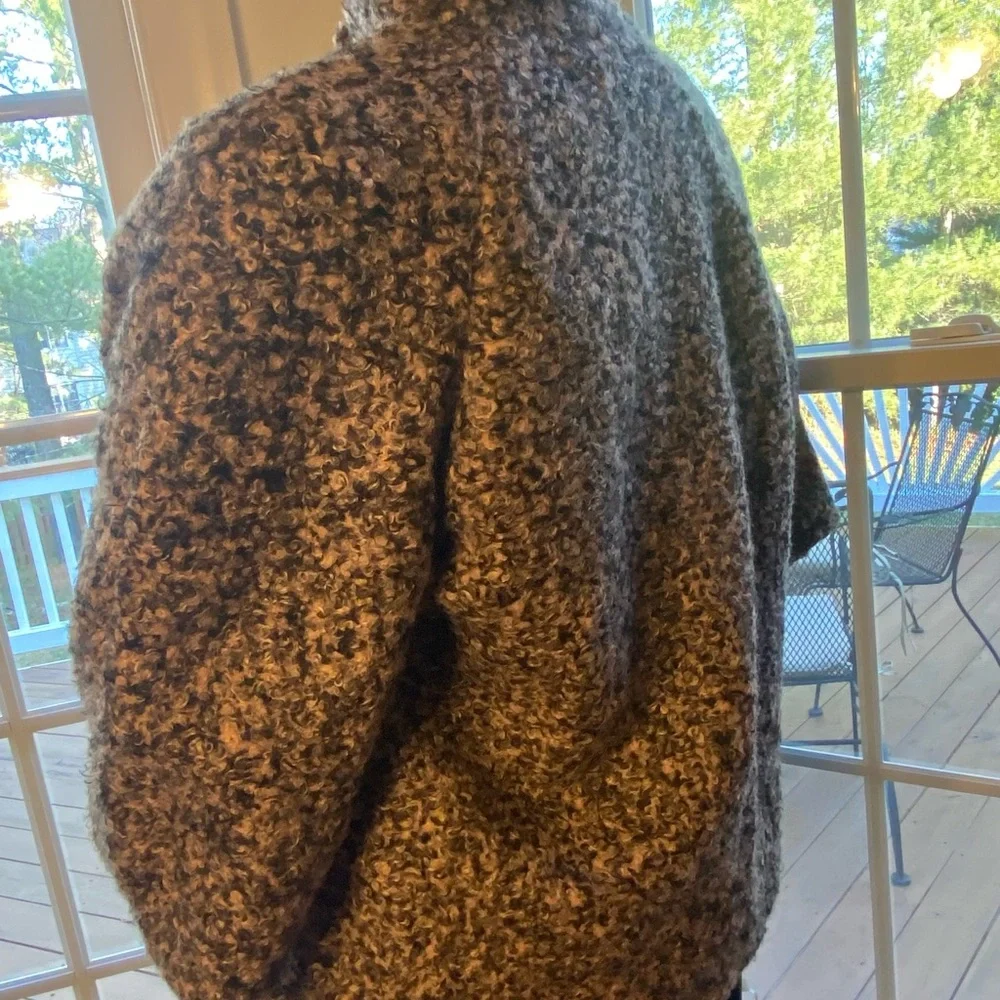 New Collection Jacket - Picture 3 of 6